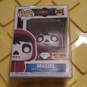 Disney Coco Miguel #303 Diamond Collection Hot Topic Exclusive Funko Pop